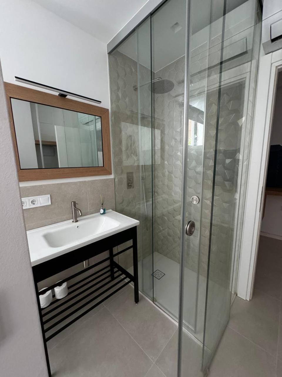 Rooms Con Bano Privado Y Cocina Compartida 발렌시아 외부 사진